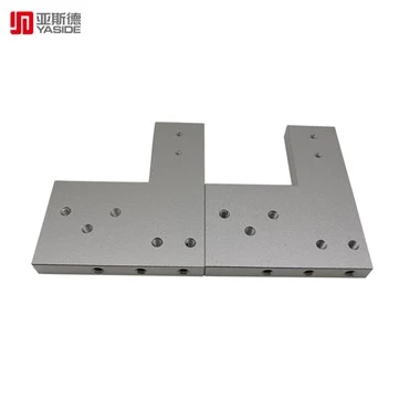 Каква е ролята на режещия инструмент в CNC фрезовите услуги?
